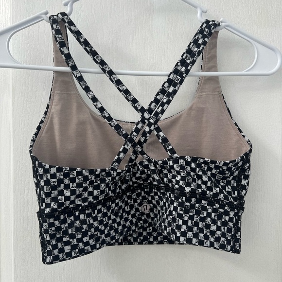 Lululemon Black and White Sports Bra with Racerback(Size 6) - Picture 11 of 17